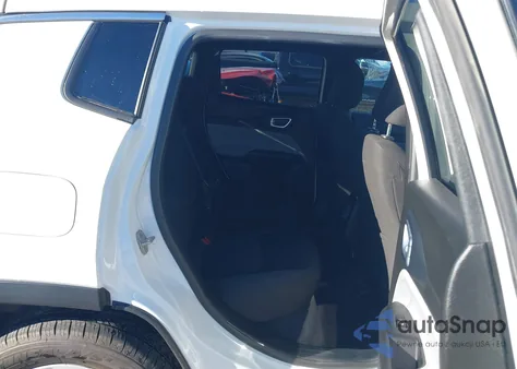 2024 Jeep Compass Sport 4X4 from USA, damaged, VIN 3C4NJDAN2RT583448